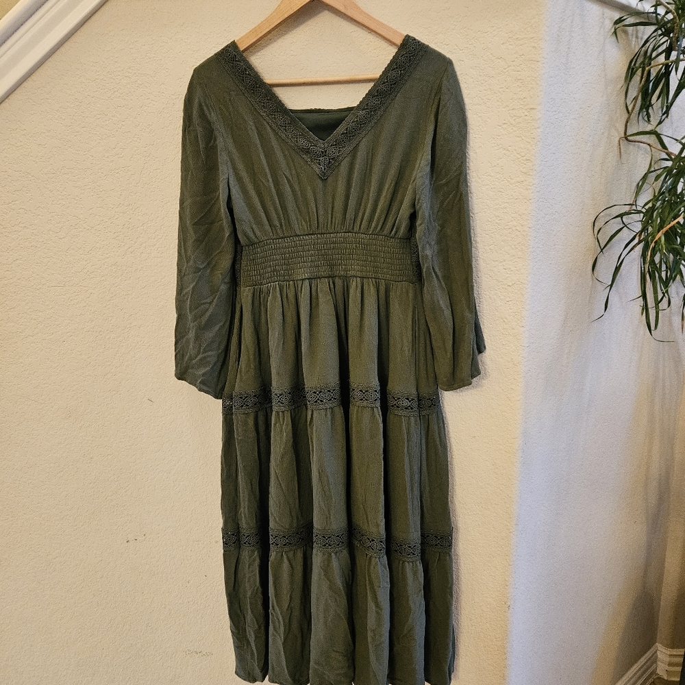 SCARLET DARKNESS Women's Forest Green Embroidered Renaissance Dress Small - Picture 11 of 15